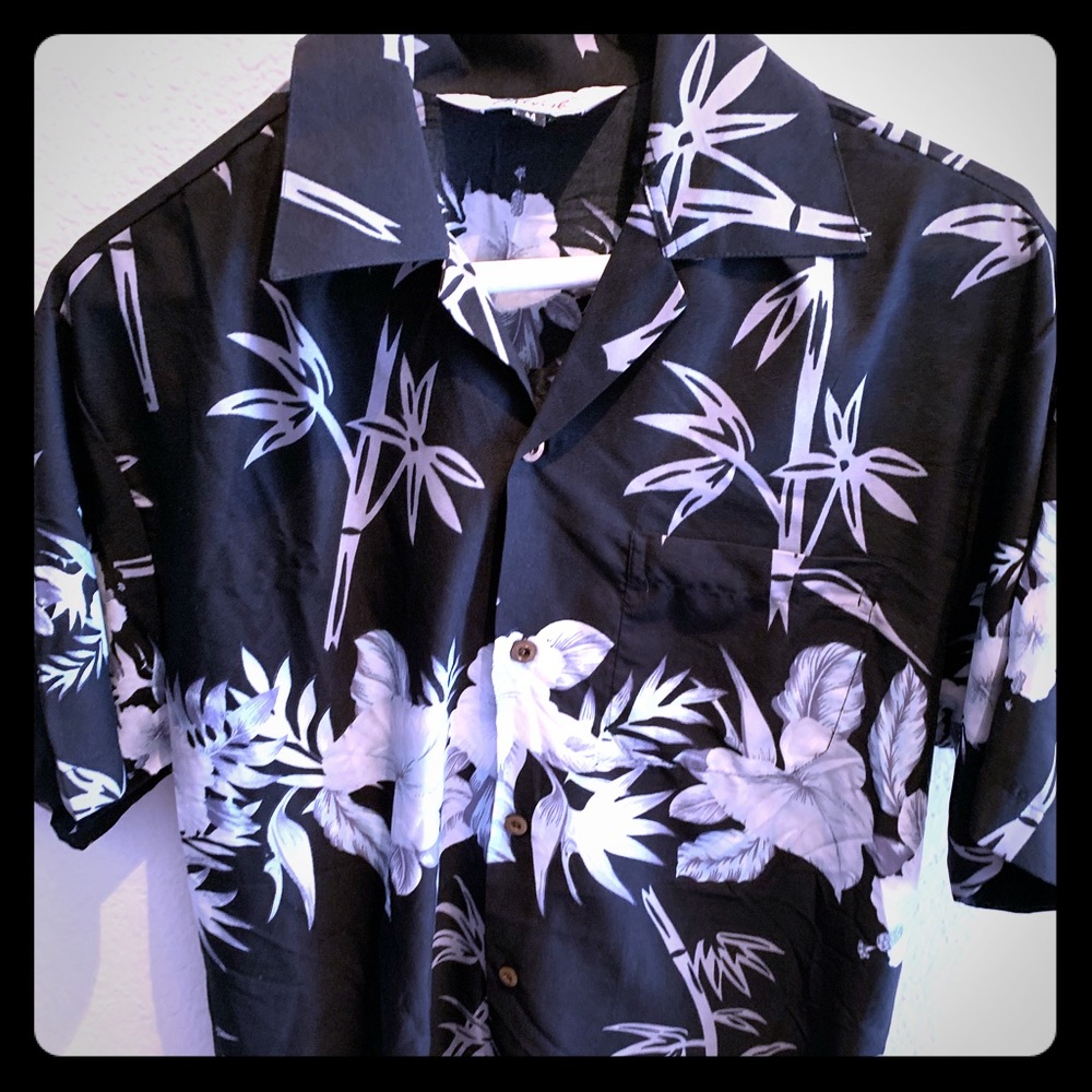 Men’s casual shirt